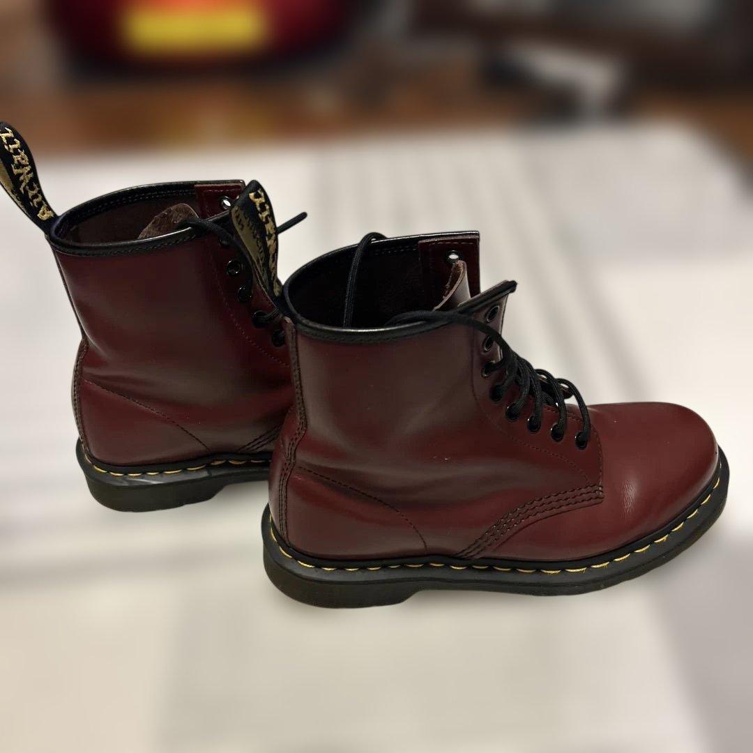 やつさん専用 ドクターマーチン　8ホール　UK7 26㌢