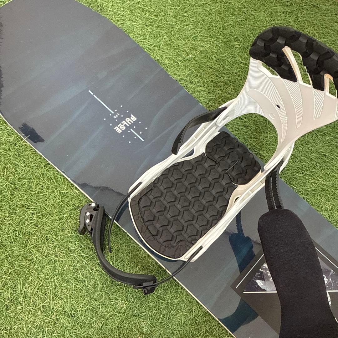 ブーツ無し‼️O6 SALOMON 149cm メンズスノーボードセット