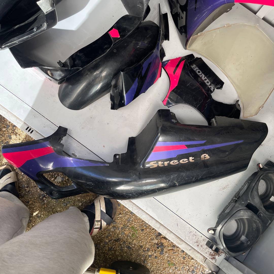 ns1後期純正カウルセット