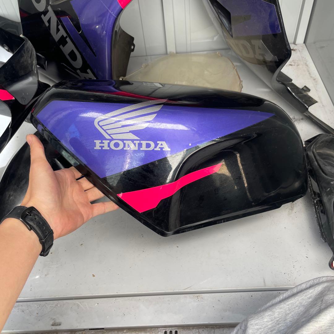 ns1後期純正カウルセット