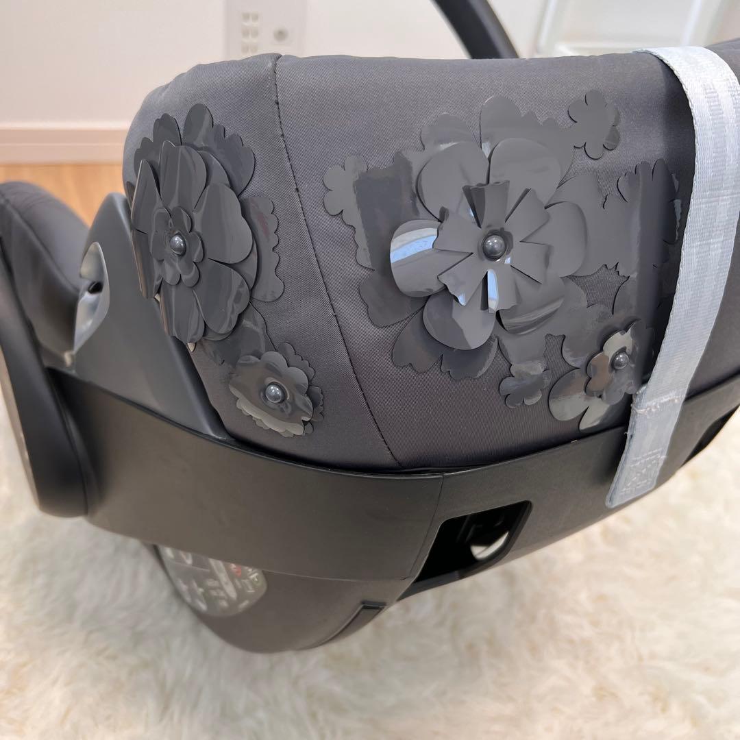 【限定品】Cybex Cloud Z ベビーシート シンプリーフラワーズ