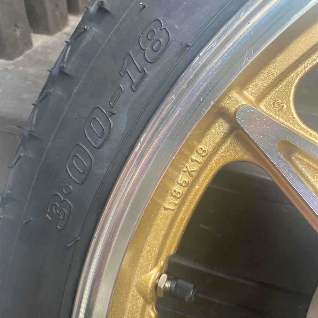 GS400.GSX250.400Ｅ用新品セブンキャストホイールタイヤフルセット⭐︎