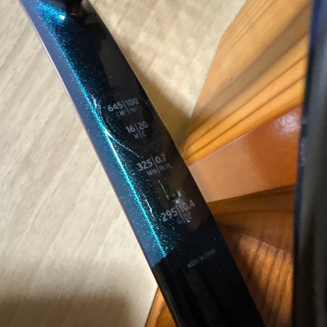 Head Gravity MPテニスラケット2025