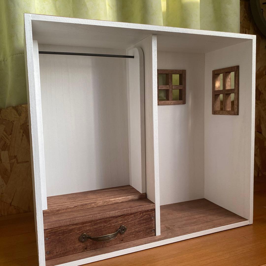 ❤︎おうち型人形用木製収納ケース　ネオブライス　アイシードール　ドールクローゼット