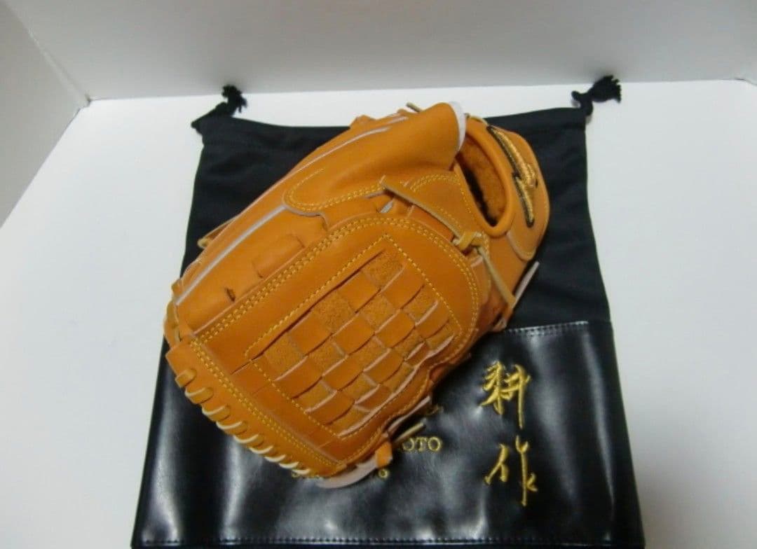 岸本マイスター監修特別モデル　ミズノプロ　硬式グラブ　投手用　左投用