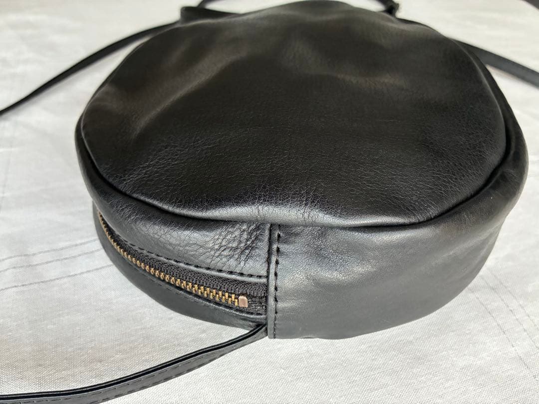 Rinori リノリ 本革 サークルショルダーバッグ ブラック 丸型