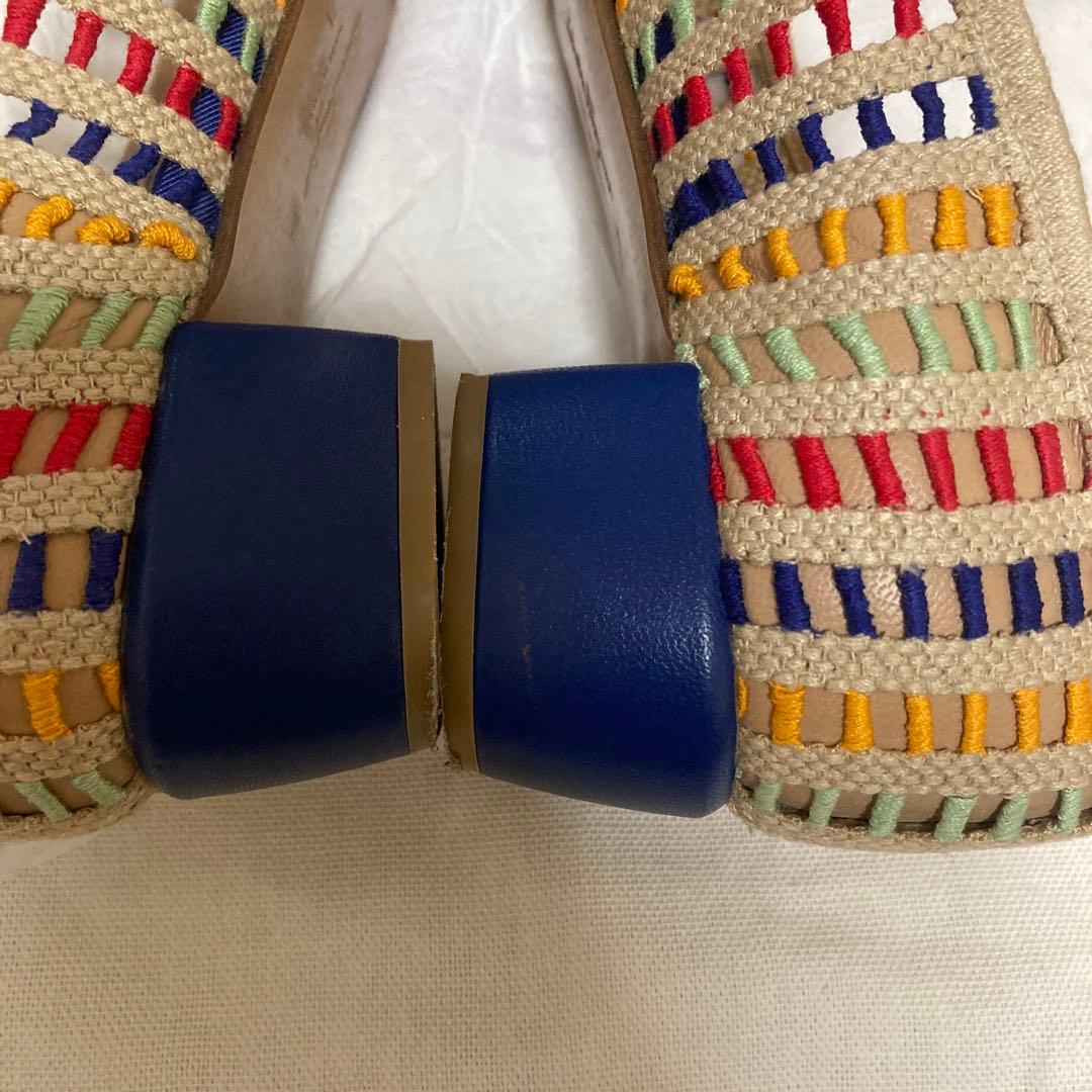 フエラガモ　靴