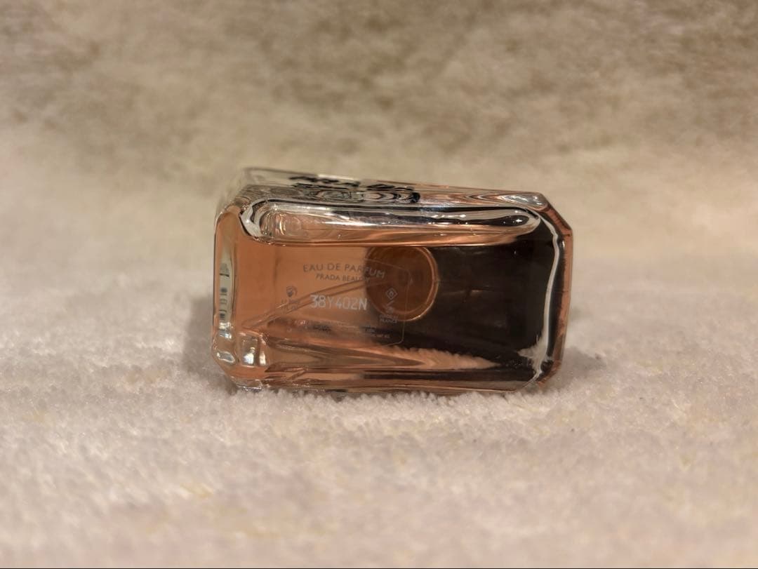 【PRADA】香水　パラドックス　オーデパルファム　30ml