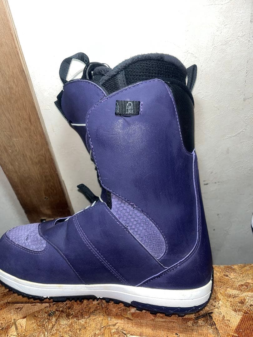 サロモン　ハイグレードブーツ！SALOMON IVY 24.0cm