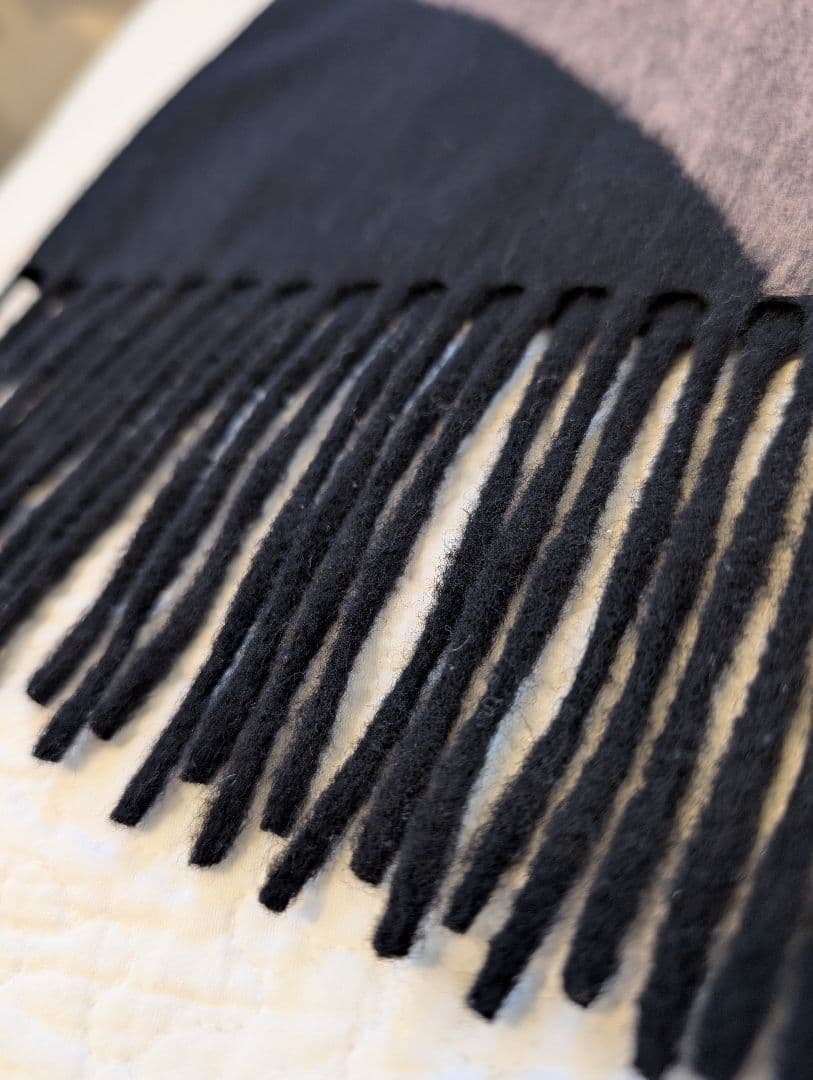 ルイヴィトン マフラー エシャルプラ ジ アルティメット ノワール