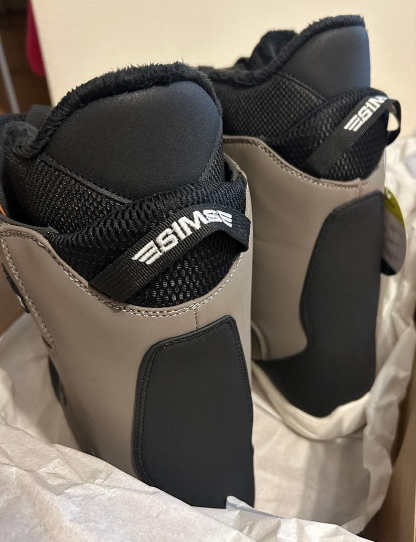 [新品•未使用]Sims BOA スノーボードブーツ グレー/ブラック