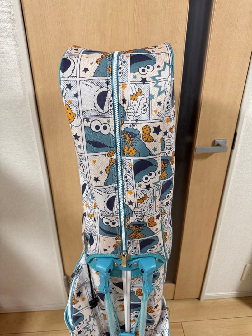 セサミストリート　クッキーモンスター キャディバッグ