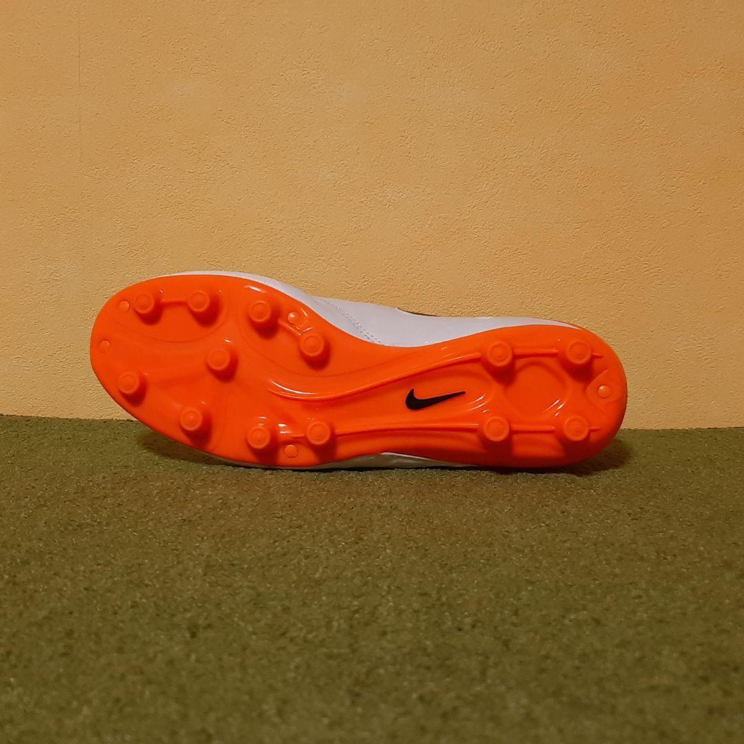 新品 サッカースパイク ナイキ ティエンポ HG 廃盤 激レア 28.0cm