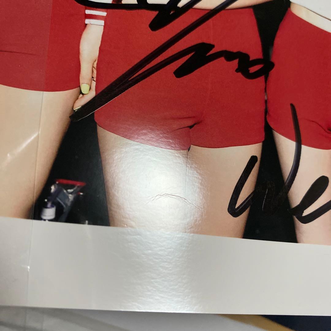 redvelvet  ジョイ　イェリ  ウェンディ　スルギ　サイン　直筆　写真