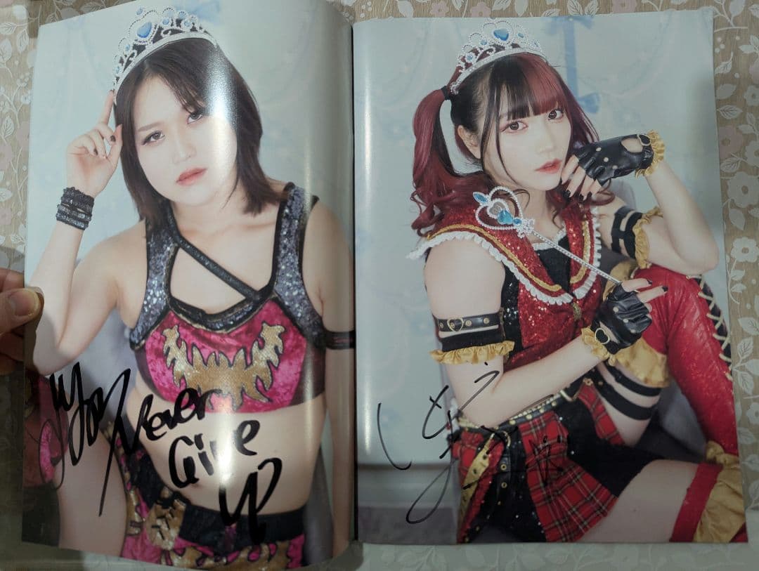 東京女子プロレス　ポートレートブック　全選手サイン付き