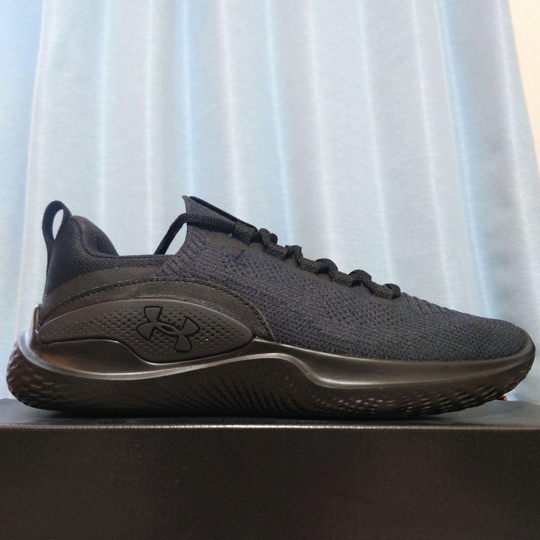 UNDER ARMOUR　トレーニングシューズ　フローダイナミック