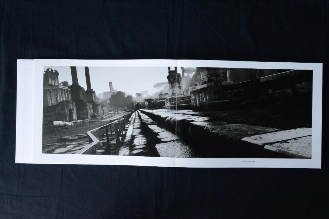 【Theatre du temps: Josef Koudelka】★新品未読品