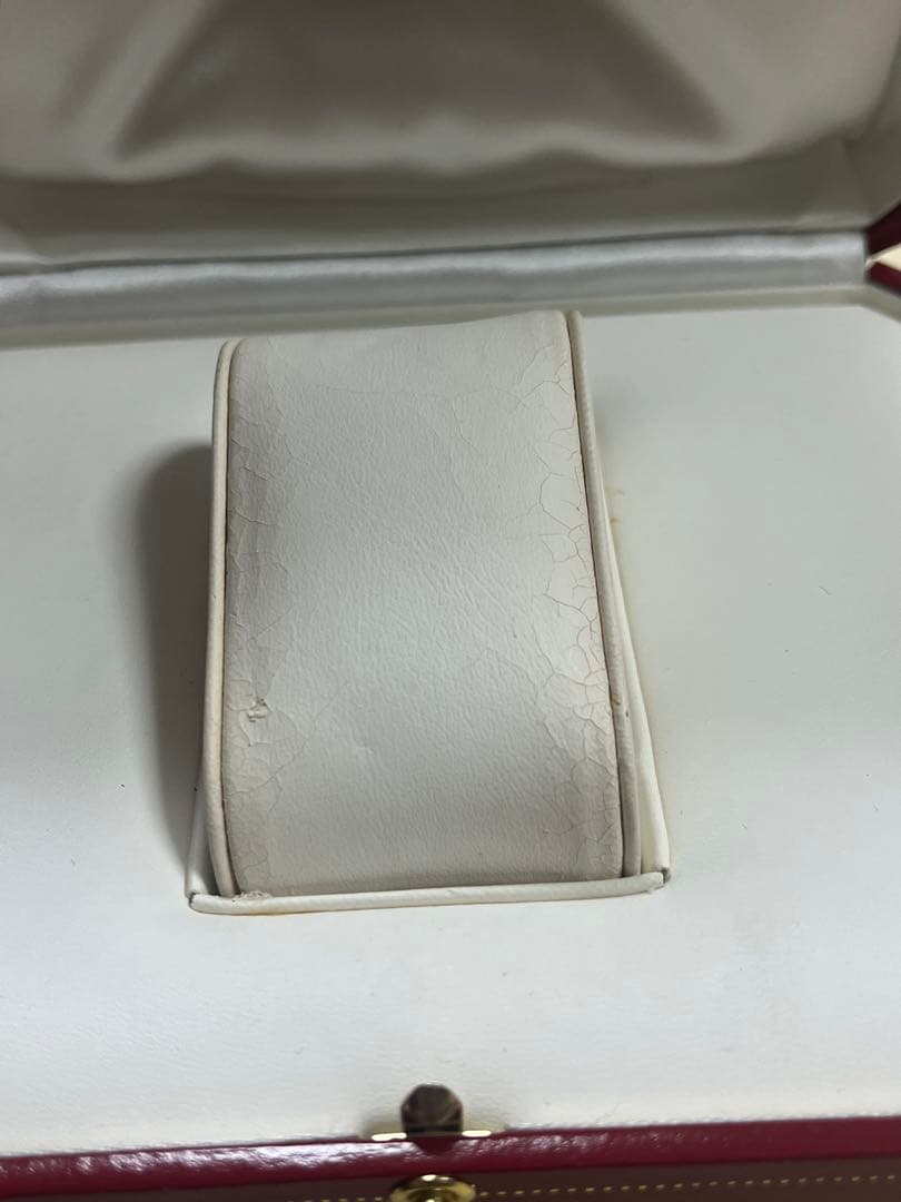 カルティエ 時計 タンク　フランセーズ　ベルト コマ　駒　k18