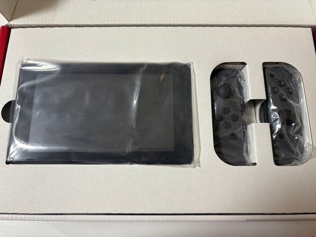 Nintendo Switch 本体 + 桃太郎電鉄、パワフルプロ野球