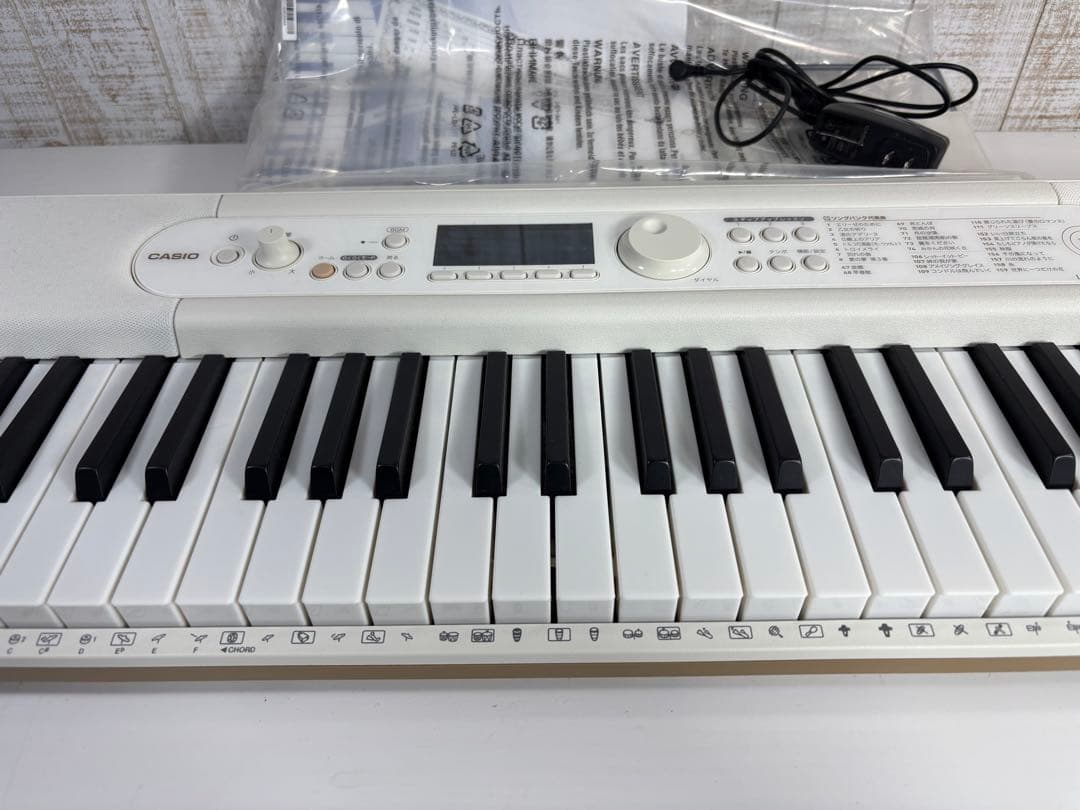 CASIO 電子キーボード 光ナビゲーション LK-526 Casiotone