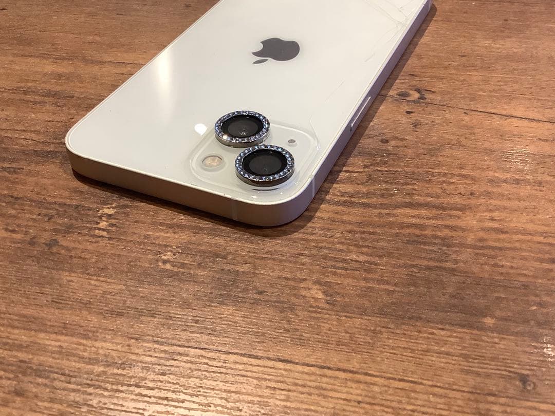 Apple iPhone 13 128GB ホワイト　箱あり　背面割れ