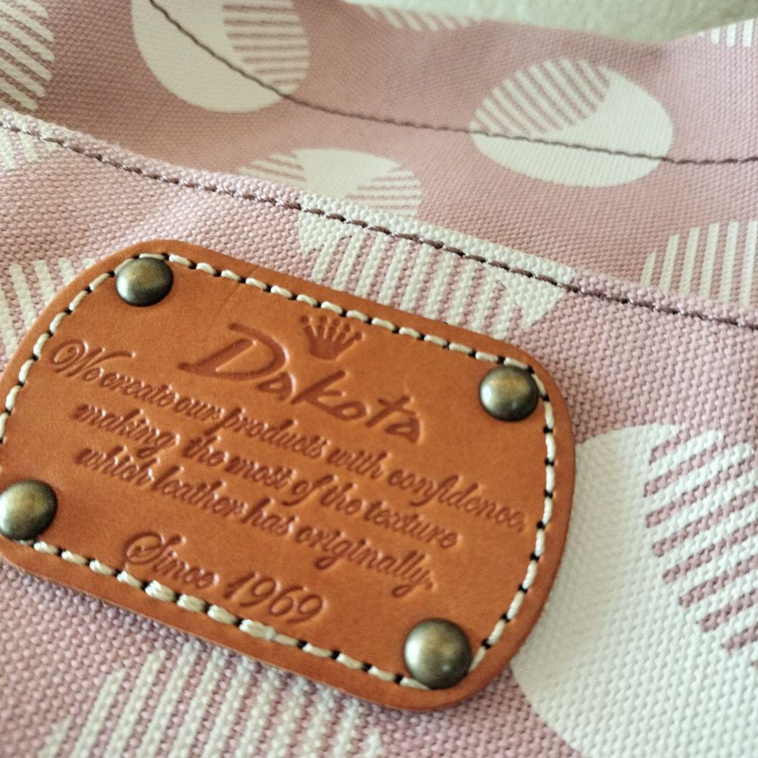 お値下げ！Dakota ダコタ　ピットトートバッグ　ピンク　超美品
