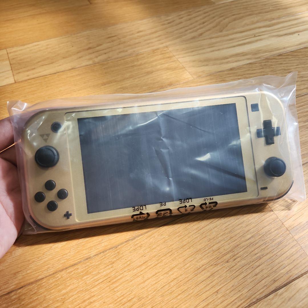 【動作品】ニンテンドースイッチライト ハイラルエディション 箱付き 欠品あり