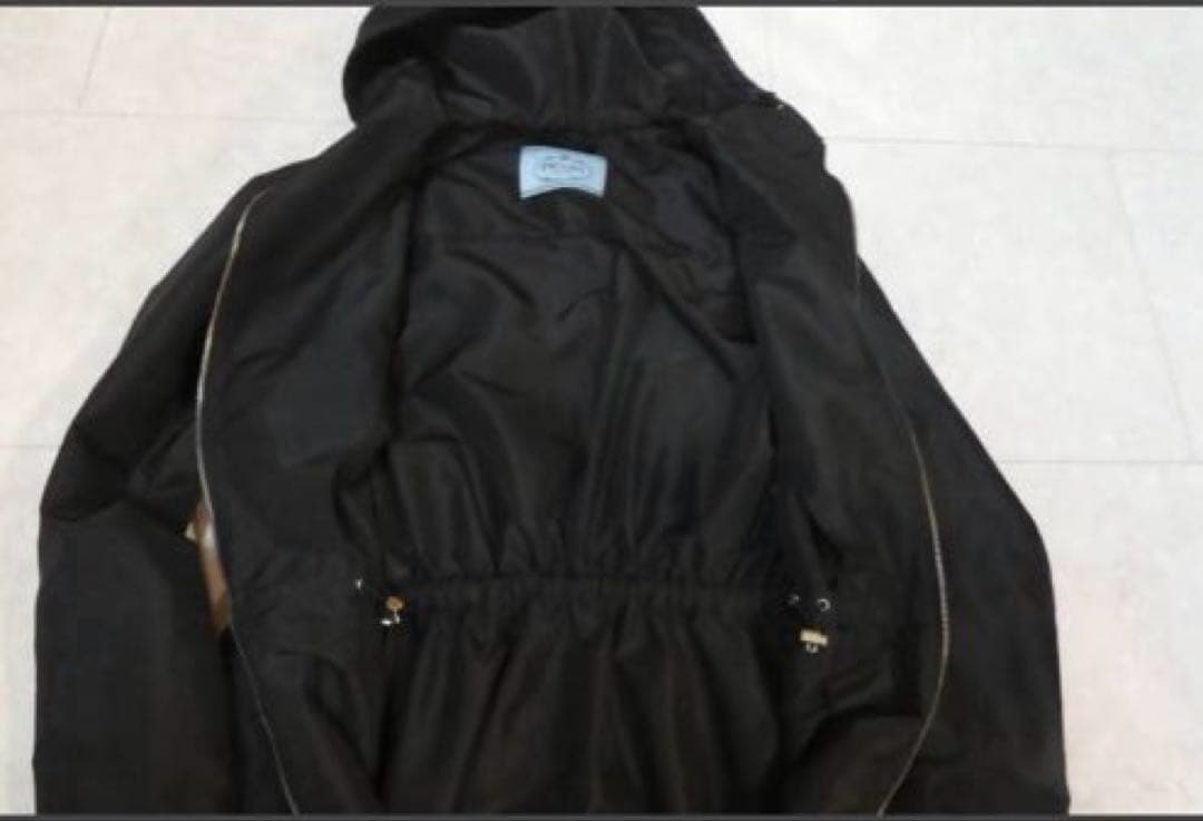 KARINさま専用　新品　未使用　PRADA プラダ ナイロンコート