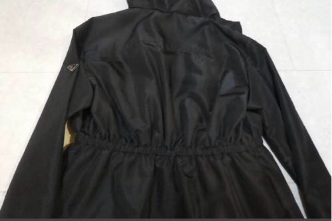 KARINさま専用　新品　未使用　PRADA プラダ ナイロンコート