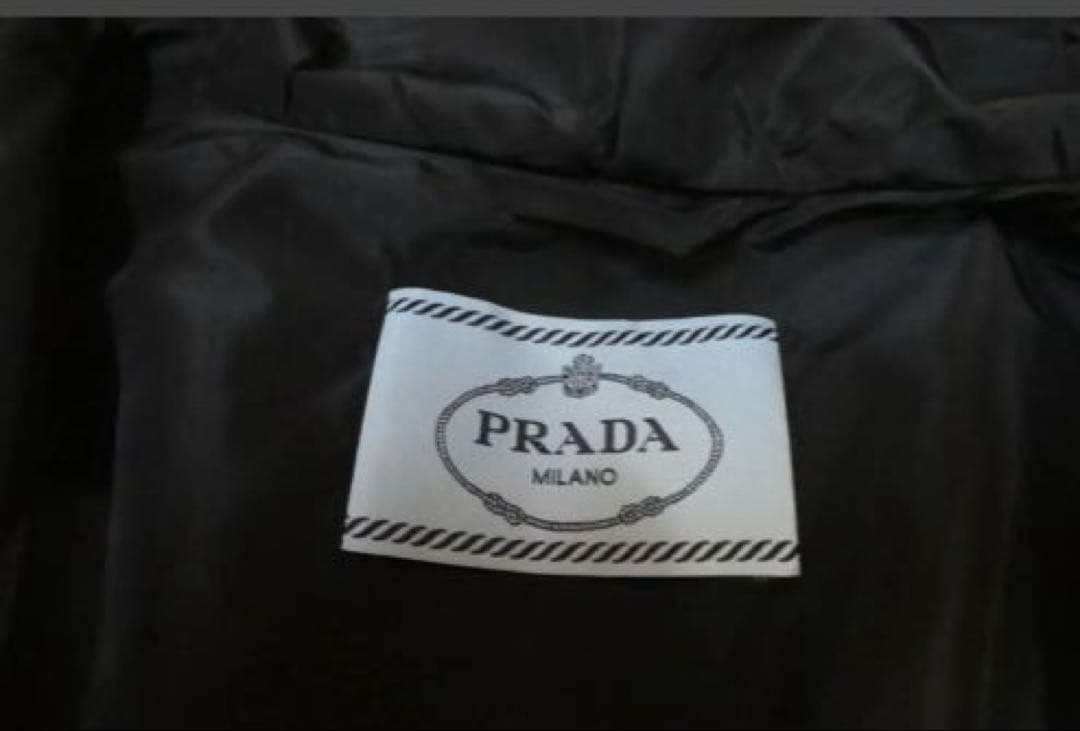 KARINさま専用　新品　未使用　PRADA プラダ ナイロンコート