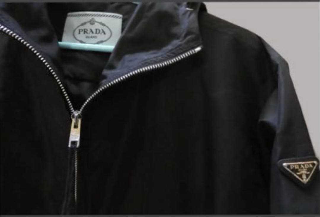 KARINさま専用　新品　未使用　PRADA プラダ ナイロンコート