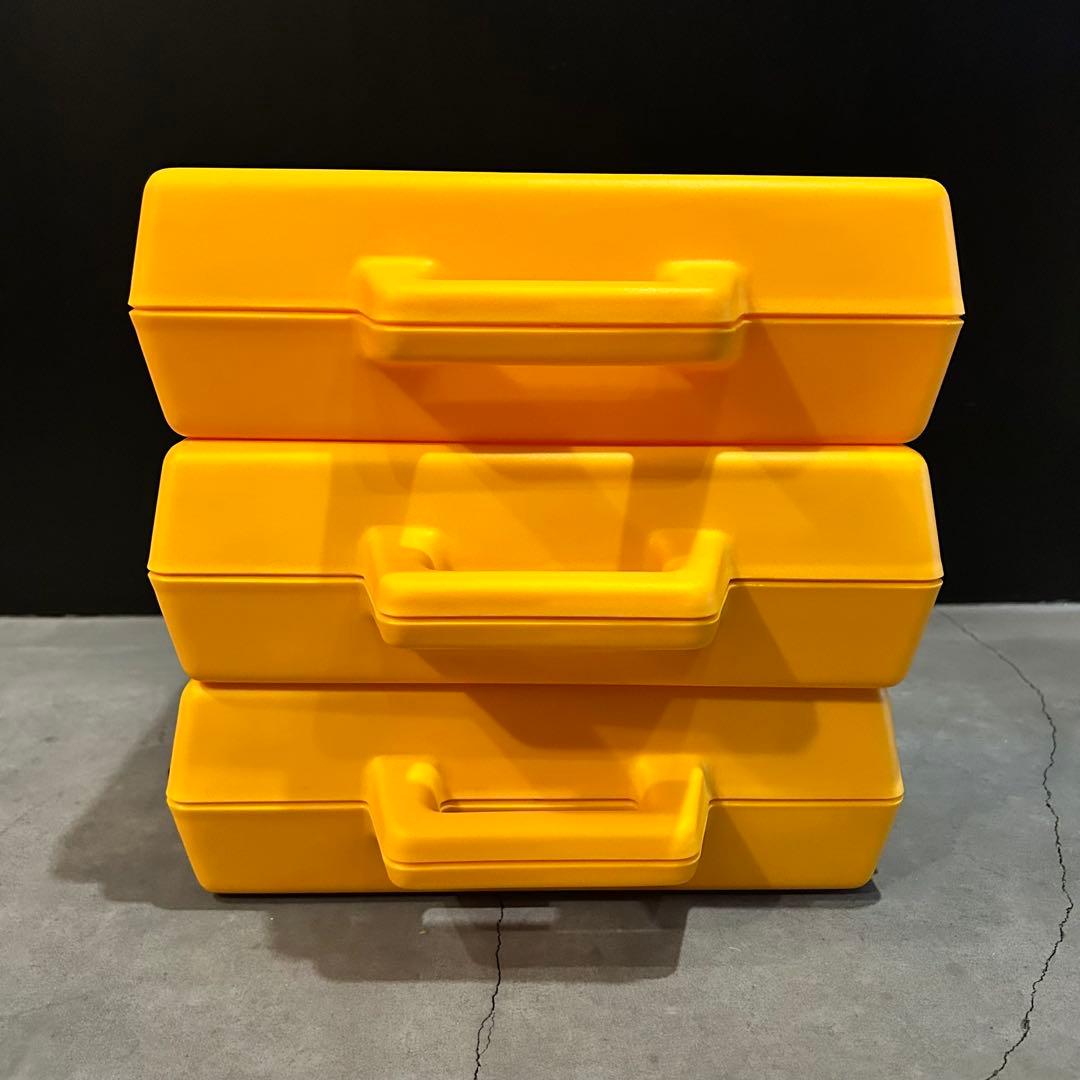 プラスチック製　収納ケース　3個セット　カナダ製 アタッシュケース　80年代