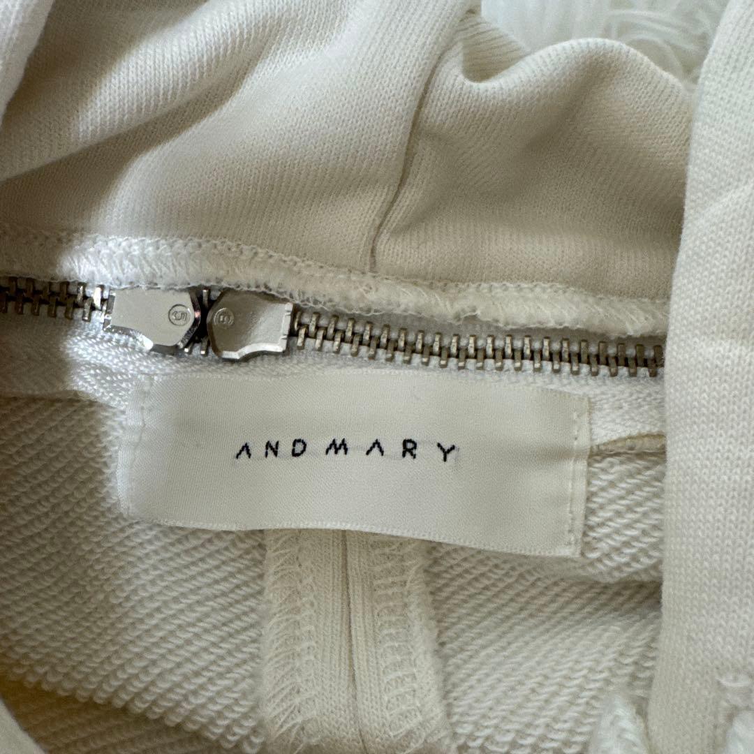 美品　ANDMARY クリーム色 ロングワンピース