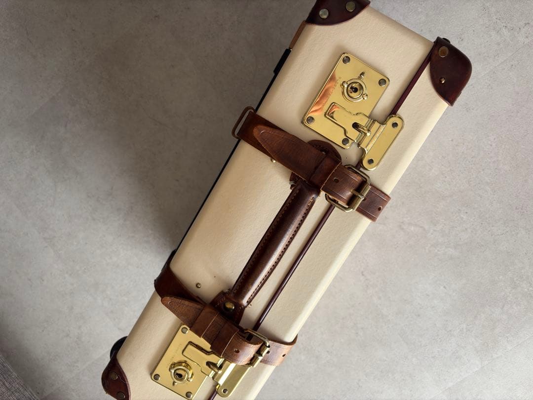 グローブトロッター　サファリ　キャリーケース レザー　21inc