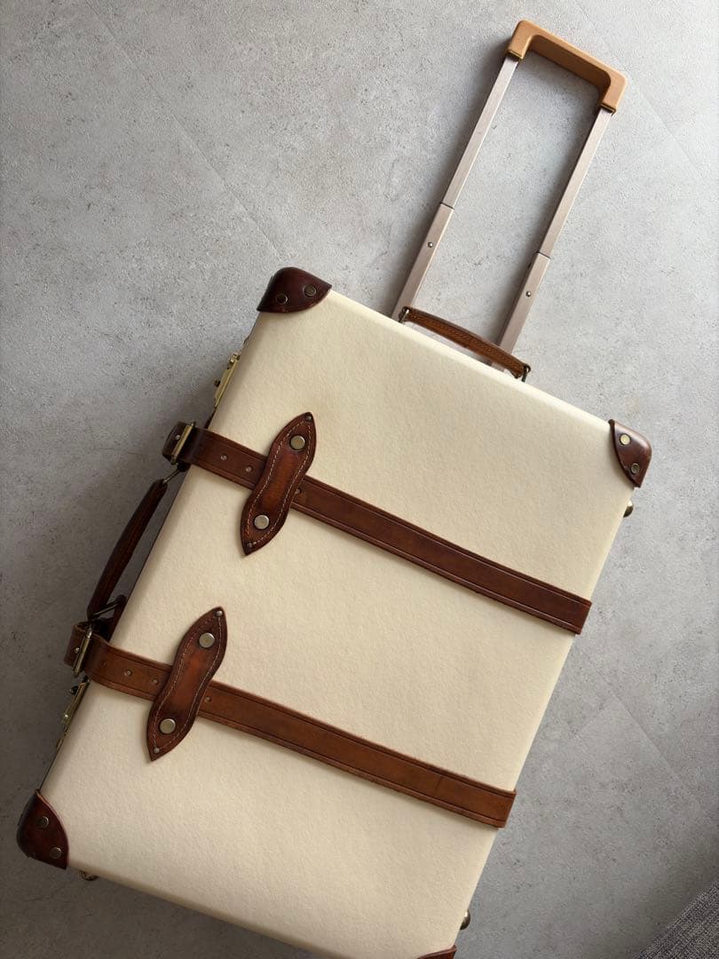 グローブトロッター　サファリ　キャリーケース レザー　21inc