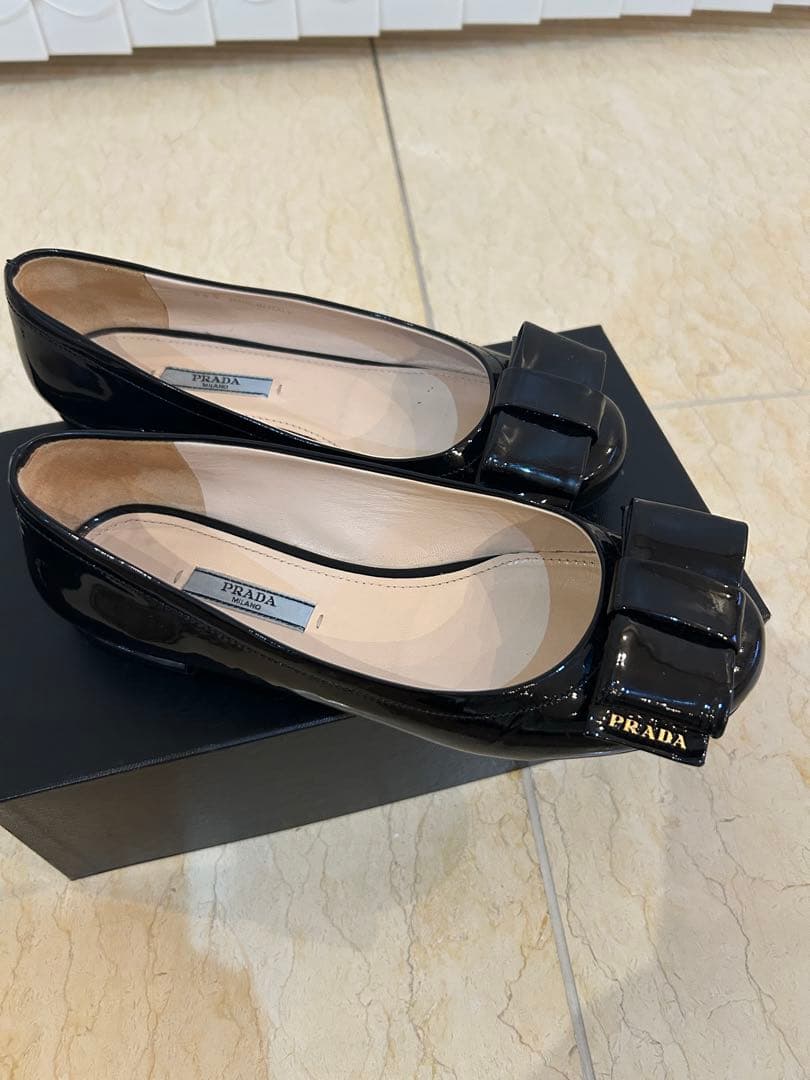 PRADA ブラック リボン付き36 1/2バレエシューズ