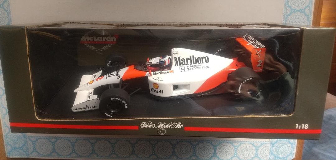 ミニチャンプス 1/18 マクラーレン mp4　Marlboro