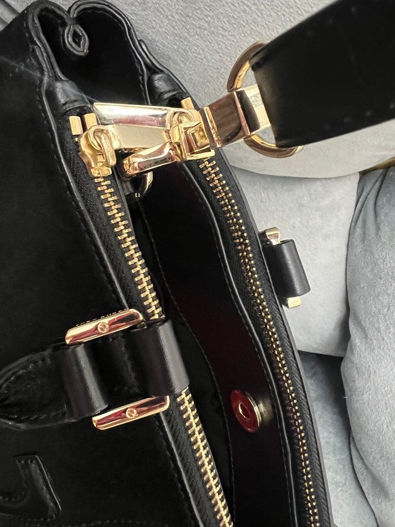 Tory Burchトリーバーチ ブラック レザー スエード ビジネスバッグ