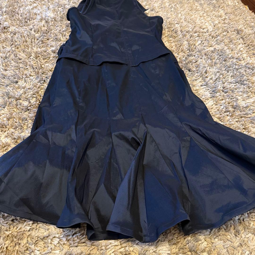 【TADASHI collection】黒の襟付きフレアパーティードレス