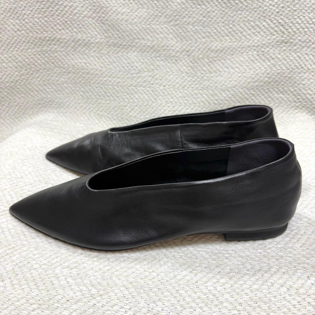 専用 Dhyana. 金子綾 現行モデル 本革 ポインテッドフラットシューズ