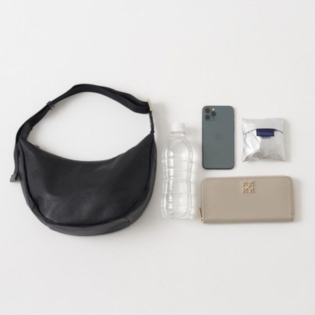 【美品】 russet ソフトレザーラウンドショルダーバッグ