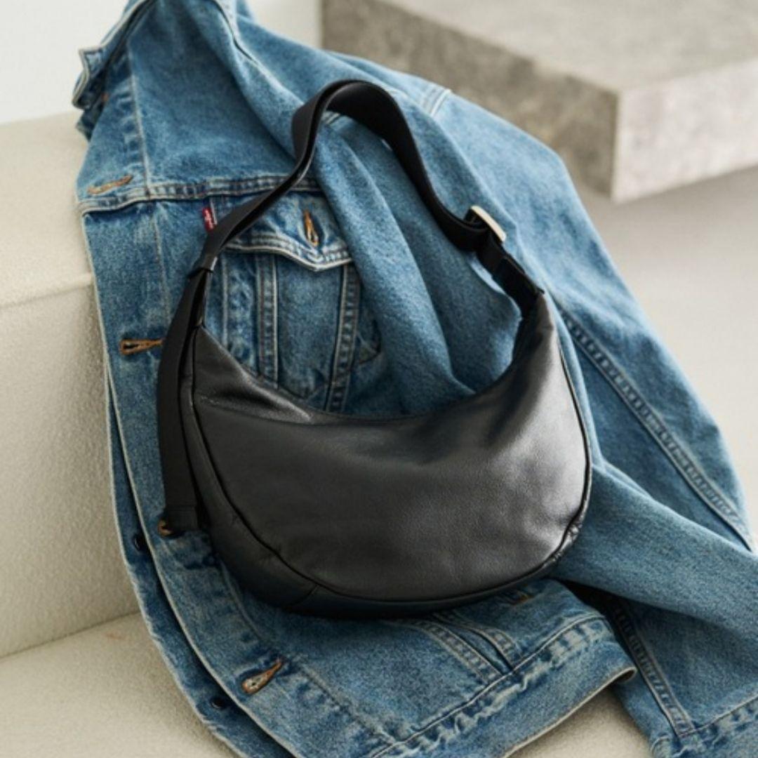 【美品】 russet ソフトレザーラウンドショルダーバッグ