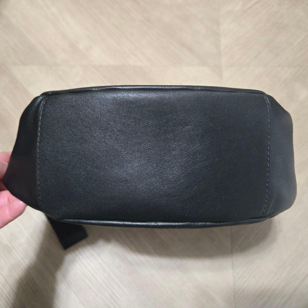 【美品】 russet ソフトレザーラウンドショルダーバッグ