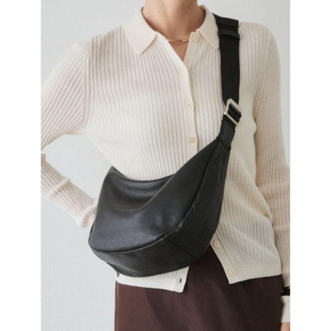 【美品】 russet ソフトレザーラウンドショルダーバッグ