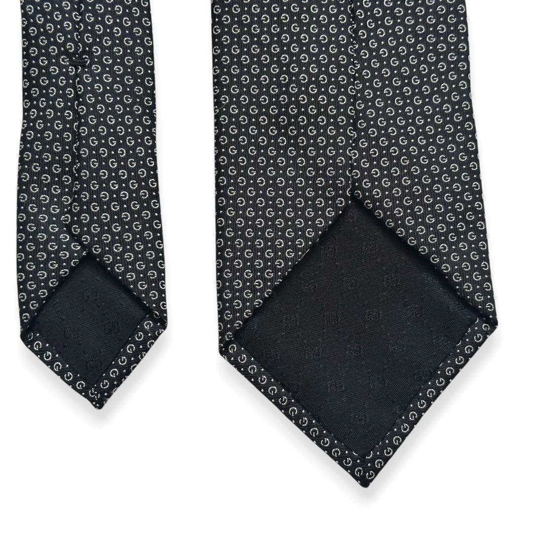 美品✨GUCCI ネクタイ　グッチ　GG柄　ブラック　高級　黒　【B】