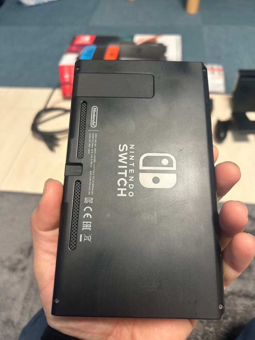 Nintendo Switch ネオンブルー/オレンジ 本体　中古品