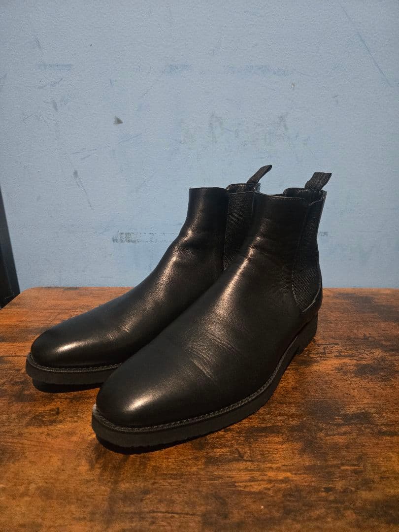 BARNEYS NEWYORK サイドゴアブーツ Vibramソール チェルシー