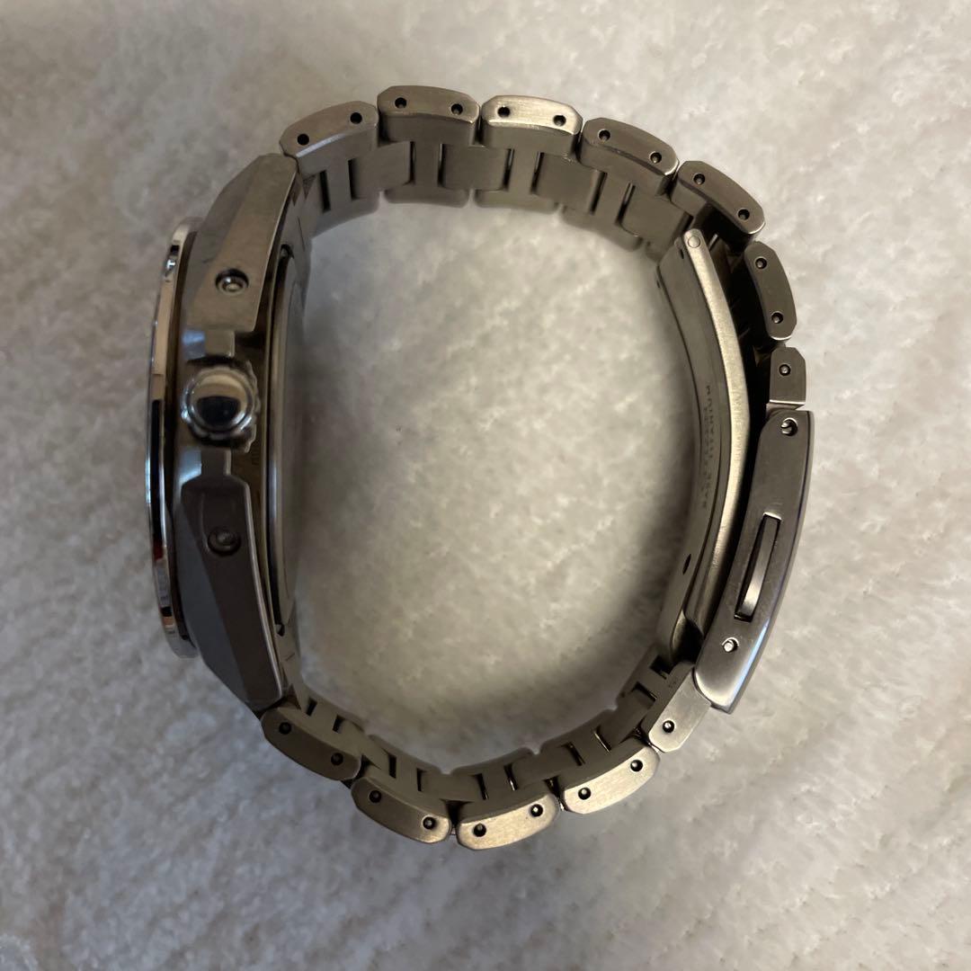 時計 CITIZEN ATTESA CB3030