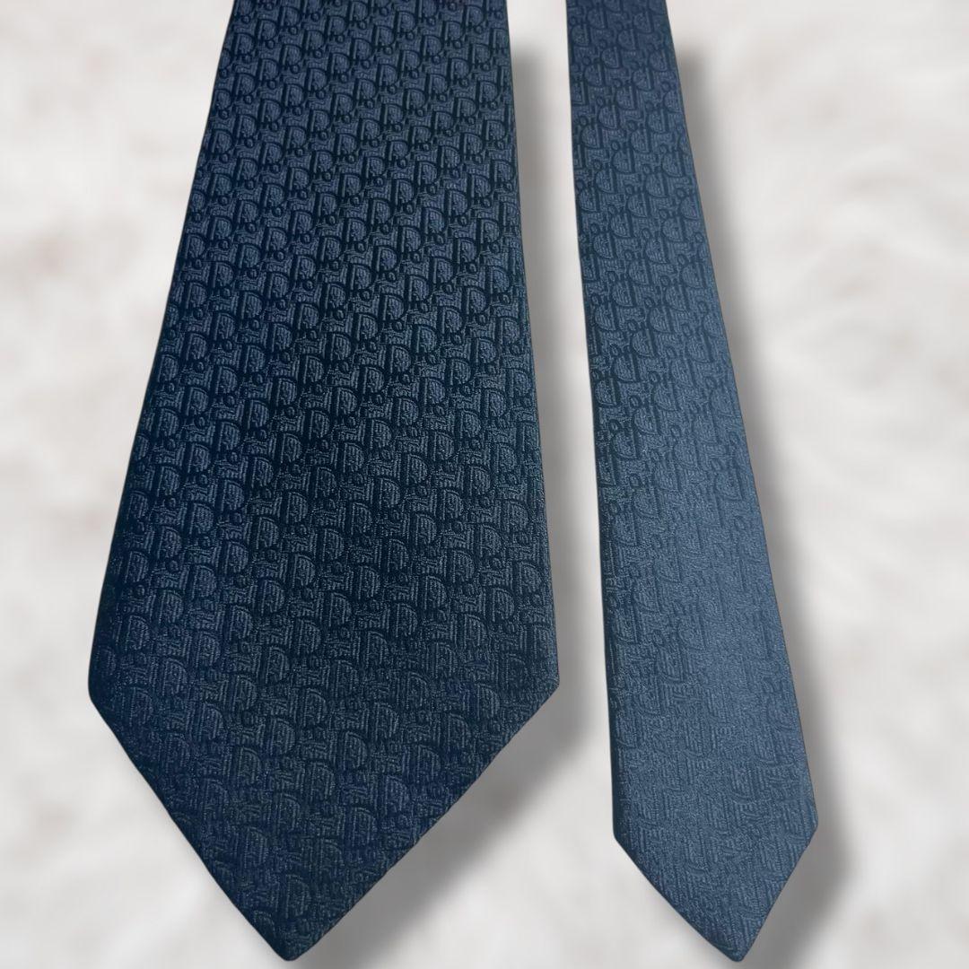【未使用級✨️】クリスチャンディオール トロッター柄 ネイビー 黒メンズ ネクタイ