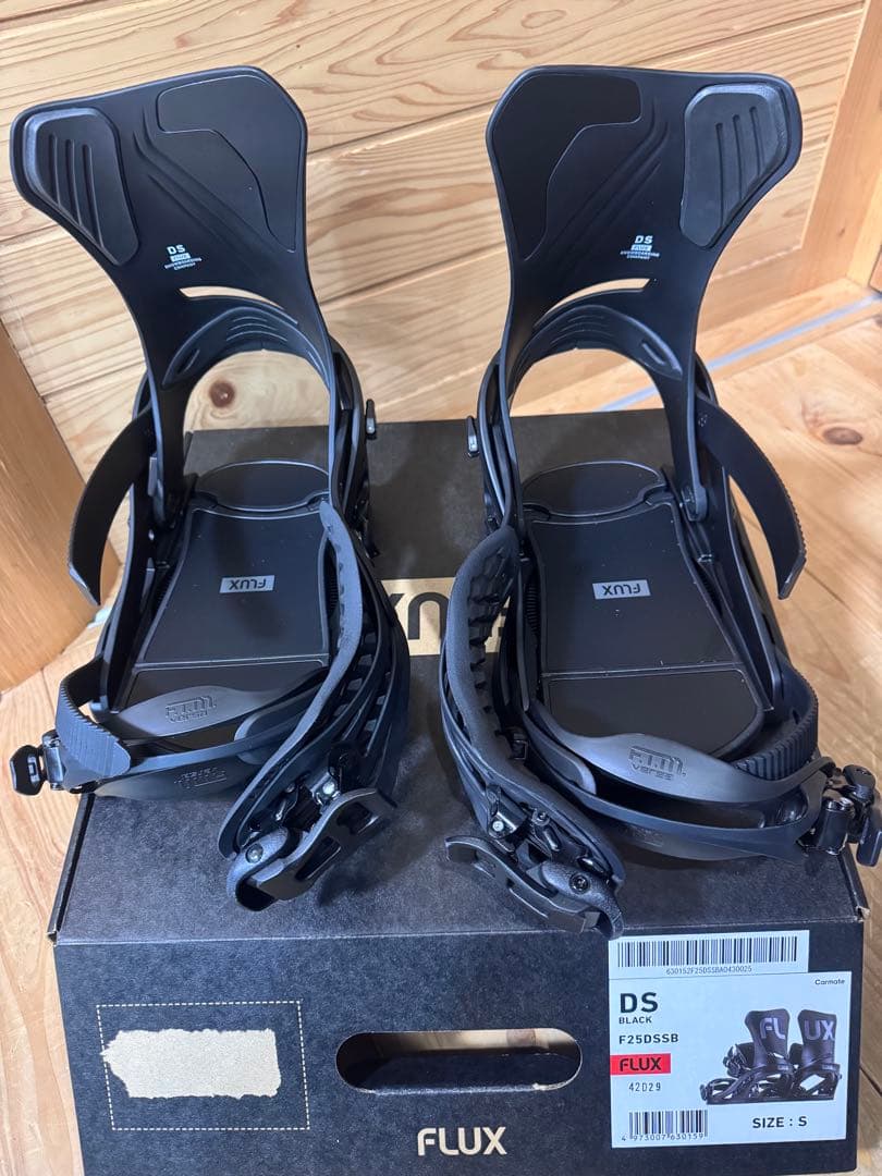 新品　FLUX DS Sサイズ　フラックス　24-25 新品未使用